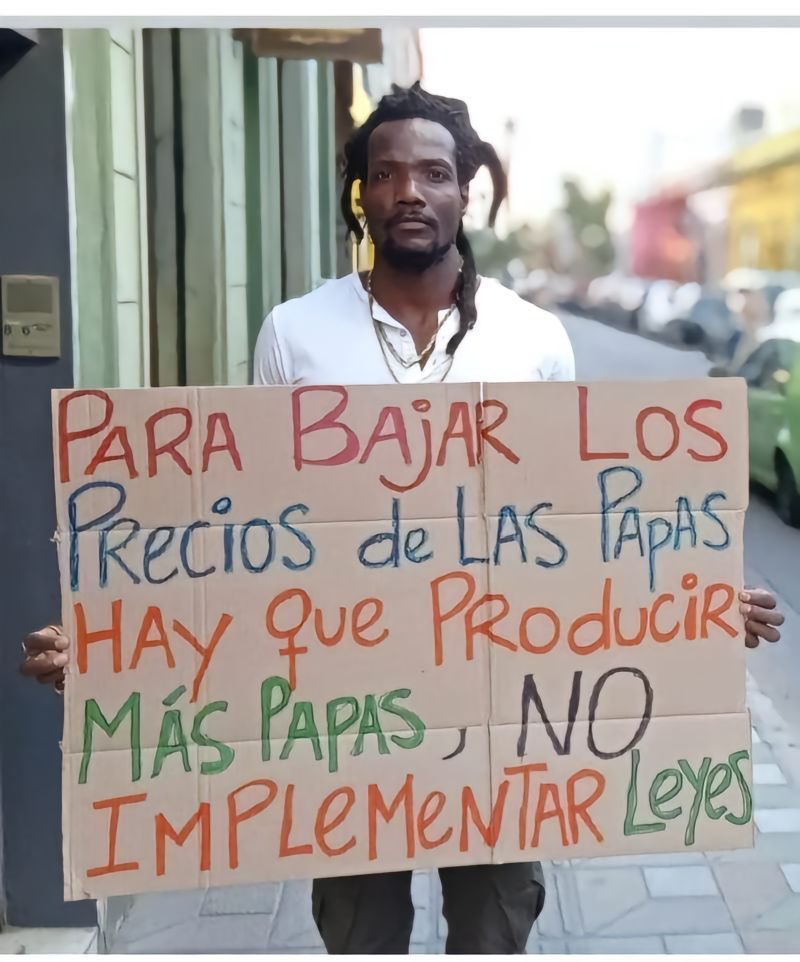 Para bajar los precios, ¡hay que producir más, no imponer más leyes! 💡🍟 ¿Qué opinas? #Socialismo #Pobreza #Inmigración