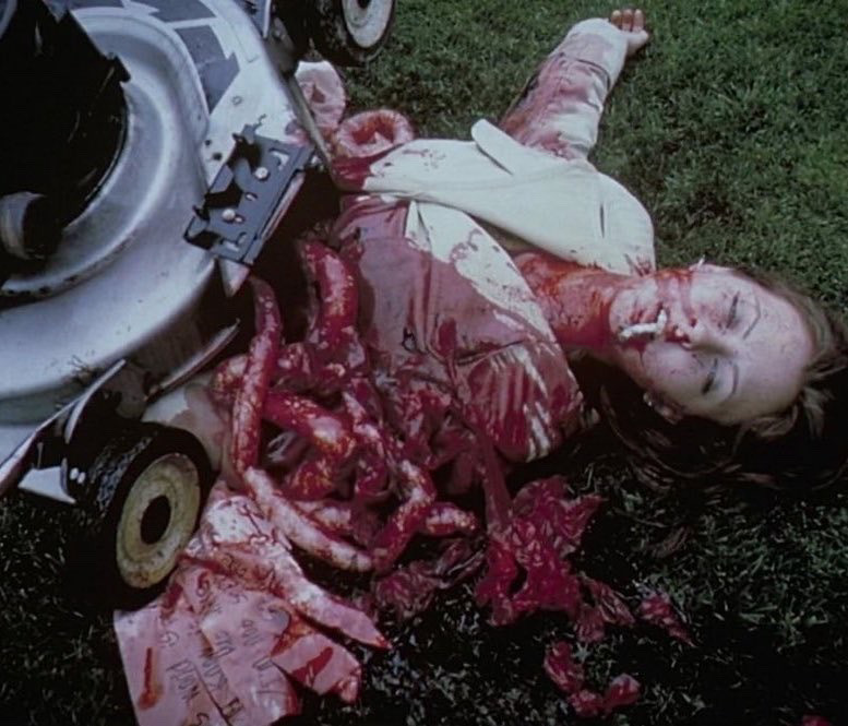 deathndhorror's tweet photo. Ginger Snaps (2000) https://t.co/vlxw4E2LlW