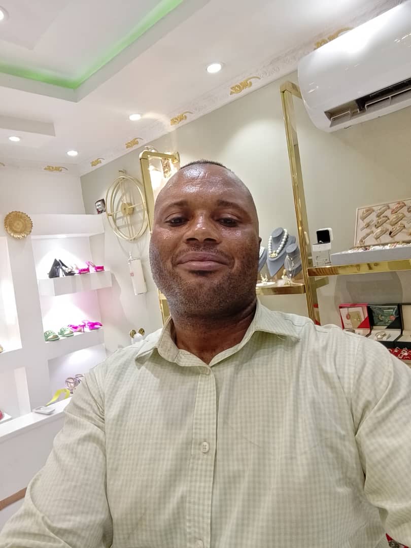 PATRICKKAS38261's tweet photo. @PAGE_ROSE💐💐
Joyeux anniversaire à toi mon très cher AD katako k'oyoyo liberté, Mr Alphonse Mwimba 
Beauté, prospérité, élévation et longévité à toi homme fort.
TINDA NUMÉRO AFRICELL MONEY, NAMONI M-PESA NA ORANGE PERTURBATION ELEKI TROP VU MUNENE YA ENVELOPPE 💪 https://t.co/HuCBfgYkuu