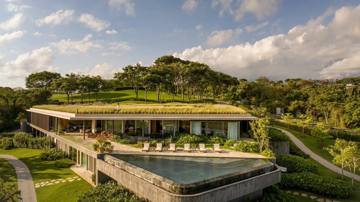 ZehnderIberica's tweet photo. 🌳 Arquitectura verde: Como diseñar una casa con un techo verde.
🌐 Para más información, vía @ADMEXICO, haz clic aquí: https://t.co/8MfvwCBuwk
#EficienciaEnergética #Sostenibilidad #Arquitectura #TechoVerde #DiseñoSostenible #MedioAmbiente #EcoFriendly https://t.co/aGRUYfjsTV