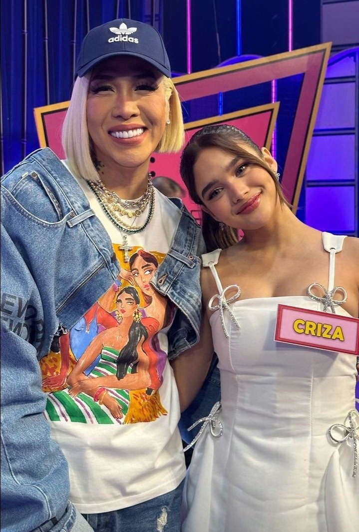 criza's mommyyy 💞

#ShowtimeTripleAngSaya
#CrizaTaa