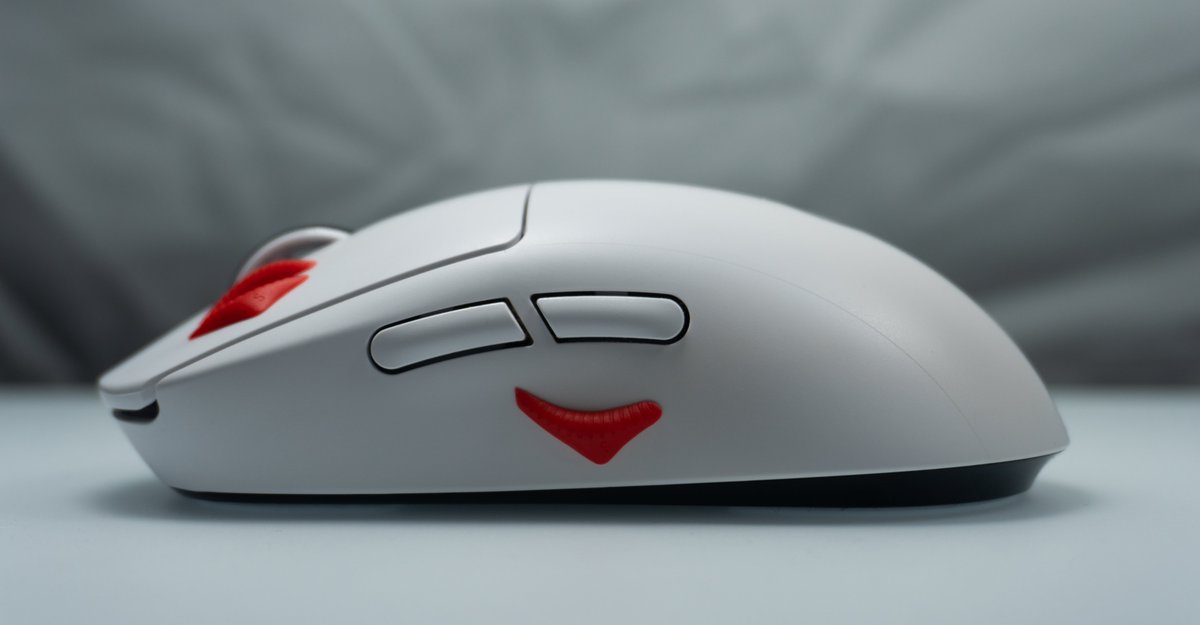 SoSpacer Grip V3はスポーツ科学の観点から開発された製品であり、マウスの握り心地や指の力を伝達を改善することに加えて「指のポジションを固定する」狙いがあります。