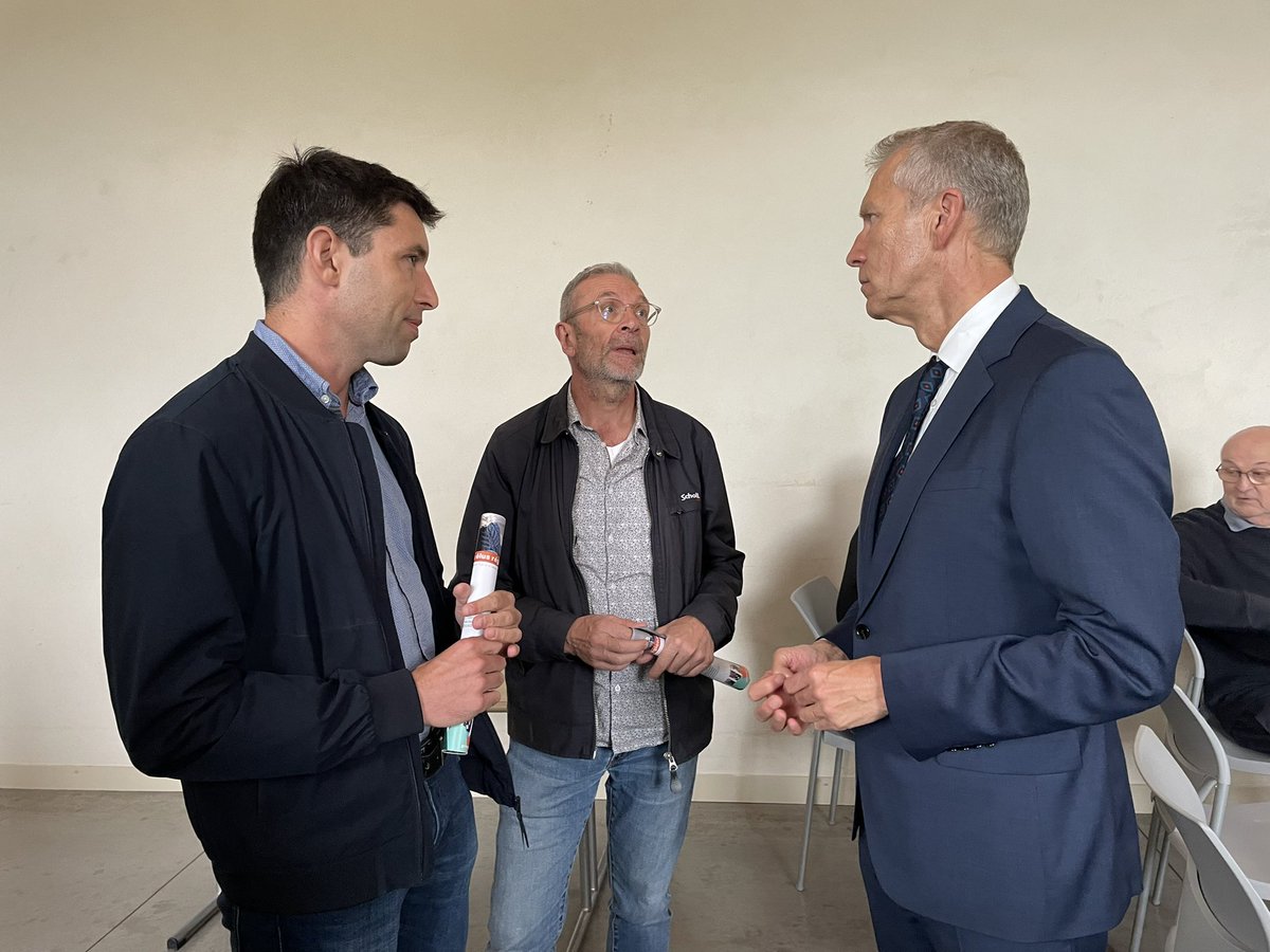 #OnFaitLeBilan #mimandat 

Hier soir à La Roche-sur-Yon pour échanger avec les Vendéens sur le logement, la vie chère, la formation : le rôle de la Région est d’améliorer la vie des gens. Pas de la rendre plus dure !