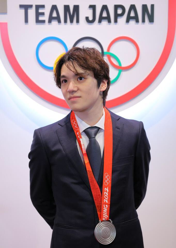 EQWIVQvagVuo6TZ's tweet photo. 宇野昌磨さん https://t.co/vZlZCW1qQX