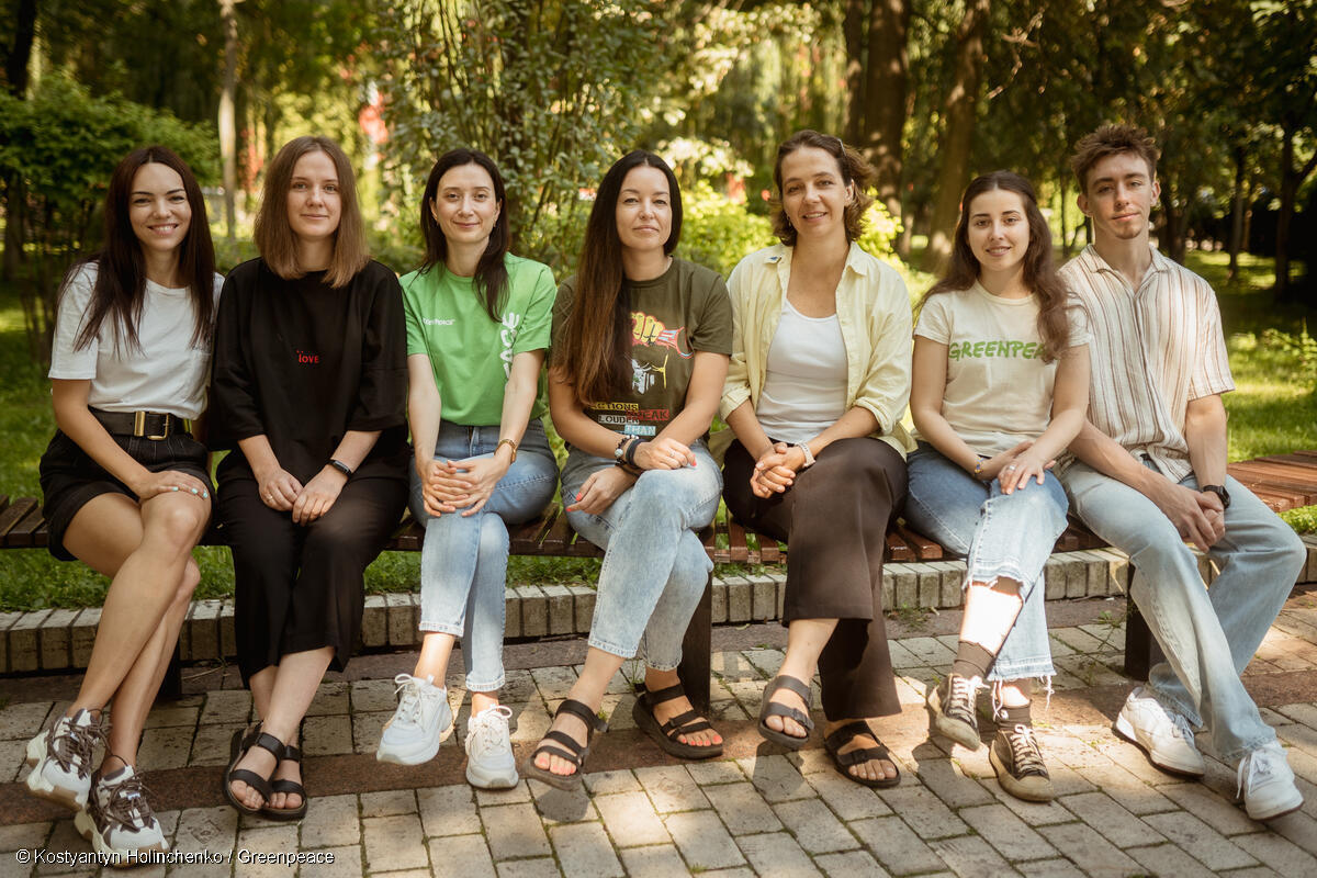 “Proud” and “hopeful” moment: <a href="/GreenpeaceCEE/">Greenpeace CEE Network</a> opens newest Greenpeace office in Kyiv, Ukraine with a focus on fighting crimes against nature and driving green reconstruction of the country
greenpeace.org/international/…