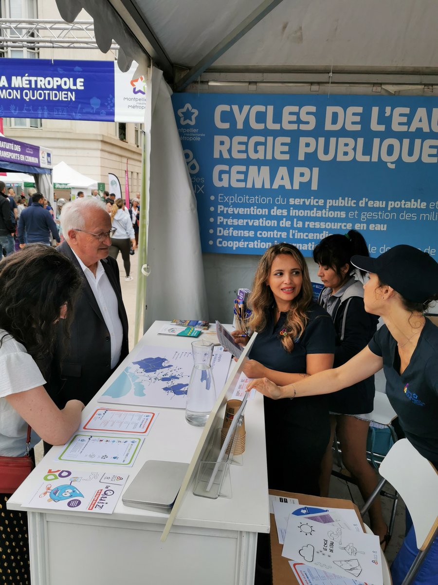 RegiedeseauxM3M's tweet photo. Comme chaque année, la Régie Des Eaux de Montpellier a pu tenir son stand durant l’##Antigone des Associations ce dimanche 08 septembre 2024. 
C’est un temps de proximité et d’échange qui nous permet d’aborder différents thèmes sur le sujet de l’#eau et l’#assainissement. https://t.co/zgzc97MxbL