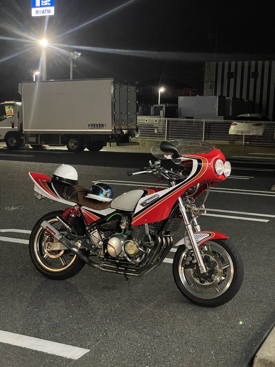 kuya_forget's tweet photo. 愛知県からです。ゼファー売ります

セル1でかかります、調子めちゃくちゃいいです

#ゼファー売ります　#バイク売ります https://t.co/0QOZYBcJk0