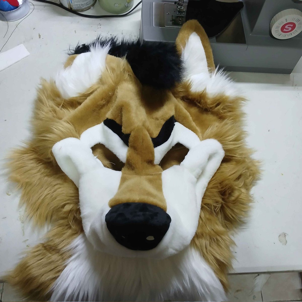 KokoCritters's tweet image. Melty dog 
#fursuitmaker