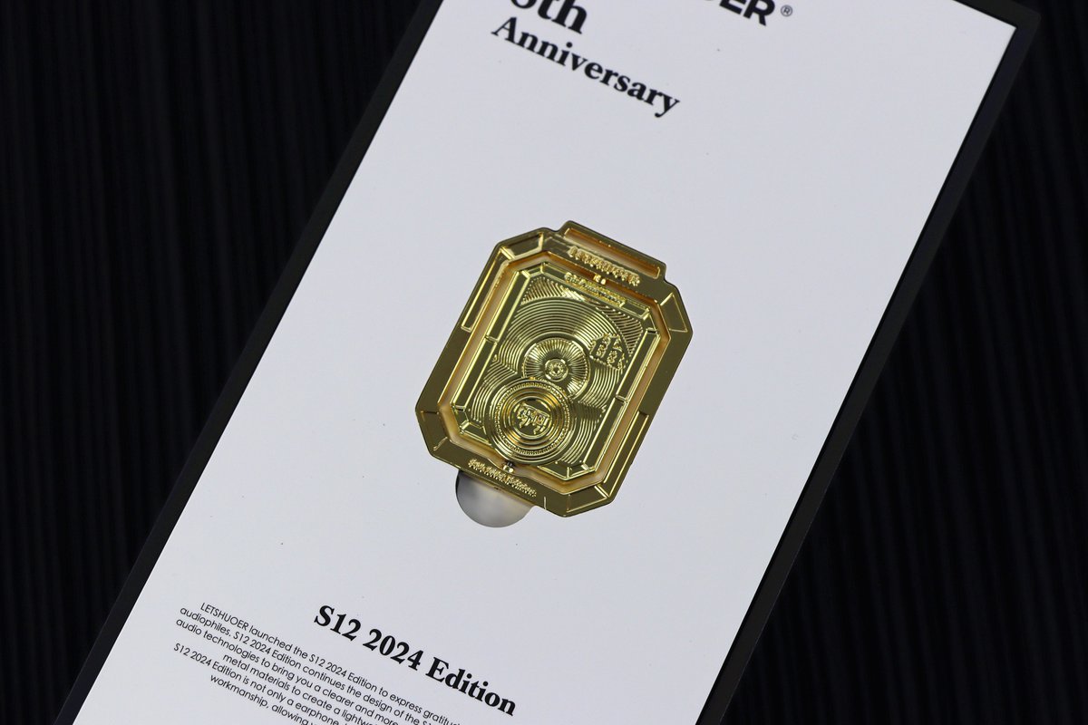 letshuoer's tweet photo. Look how gorgeous S12 2024 ED is!🤩
Limited gold chanin, card, full shell of rose gold.😎
Laser engraved, limited to 2024 pieces✌️
Expertly tuned 14.8mm planar magnetic driver, You deserve it!😺
https://t.co/qjfGli7wWv
#letshuoer #iem #hifi #audiogear #S12ed #onsalenow https://t.co/AnAYWSjTIE