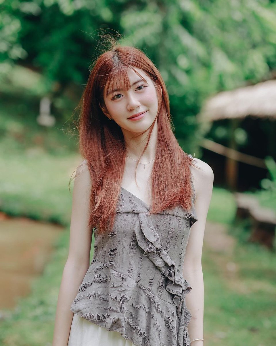 PapangSML's tweet photo. Life isn’t perfect but your outfit can be.
ชีวิตไม่เพอร์เฟค แต่เราแต่งตัวให้เพอร์เฟคได้

#พะแพงยิ้มเยอะเยอะ https://t.co/2SnijyiNh2