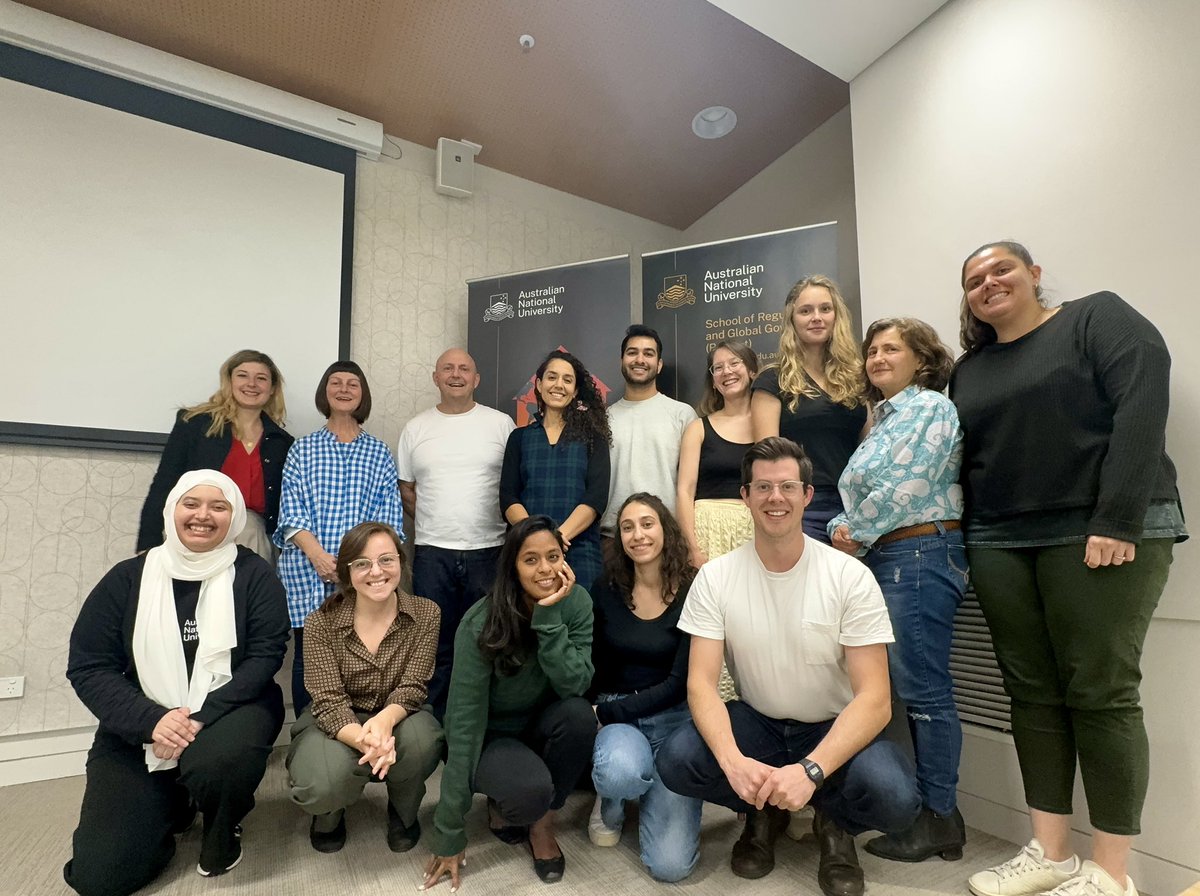 We’re finishing the day with another inspiring session! This afternoon, @RDNS_TAI challenged our fellows to rethink their work as a tool for problem-solving, with a focus on public interest, policy interest, and innovative methods. #FutureLeadersProgram