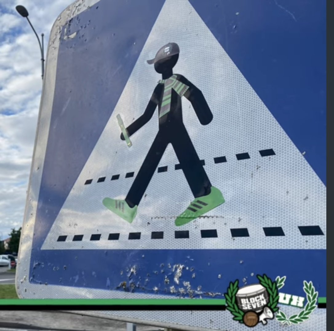 1jour1stick's tweet photo. Déjà vu en 🏴 chez les #BlockSeven de Hibs! https://t.co/rWg5ZKSfpL