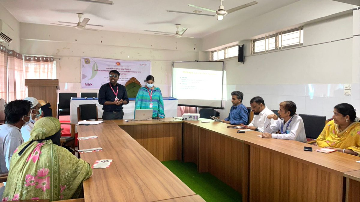arkfoundation1's tweet photo. @arkfoundation1 hosted its 1st Patient Public Involvement (PPI) Forum bringing together TB patients, caregivers, and key stakeholders from government and non-government sectors. 
Key insights were shared with them.
@RESPIREGlobal @Kamsid66 @IMPACT_NIHR https://t.co/4KUiguY8IA