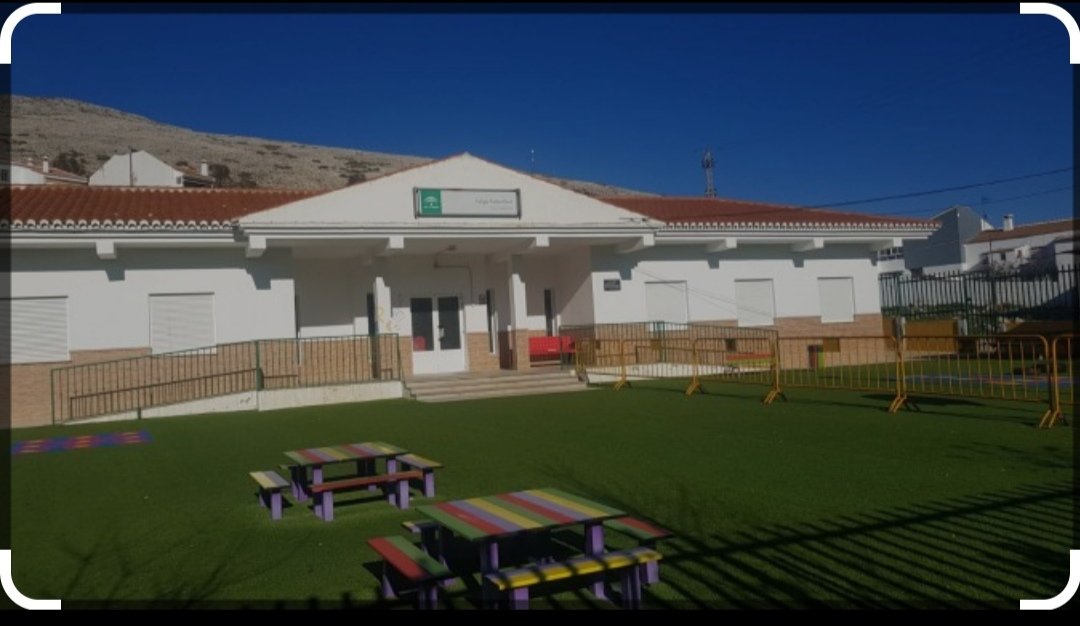 geloclarinet's tweet photo. Curso de cambios 📆
👉Vuelta a las aulas de un #colerural de Granada 
👉Etapas docencia: 🎼 en infantil, primaria y ESO
👉Escape Room🔐, proyectos, retos, realidad virtual🥽 y #recursosdigitales 💻 
Y... muchas ganas de que mi alumnado aprenda 🎵 jugando 
El mejor trabajo del 🌎 https://t.co/ckVmBGUpyj