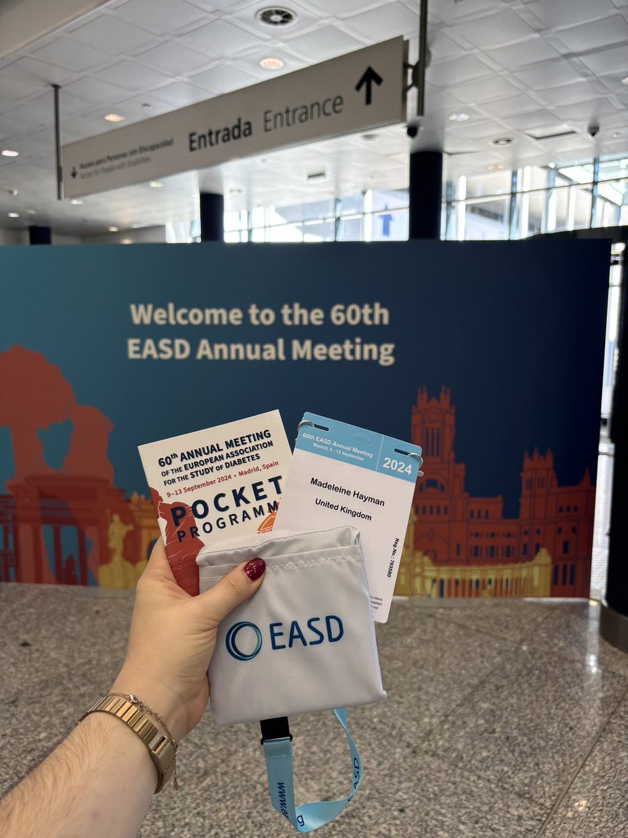 Another adventure! Excited to be here ✨ #EASD2024 #speaker #bestabstractprizewinner #letsdothis