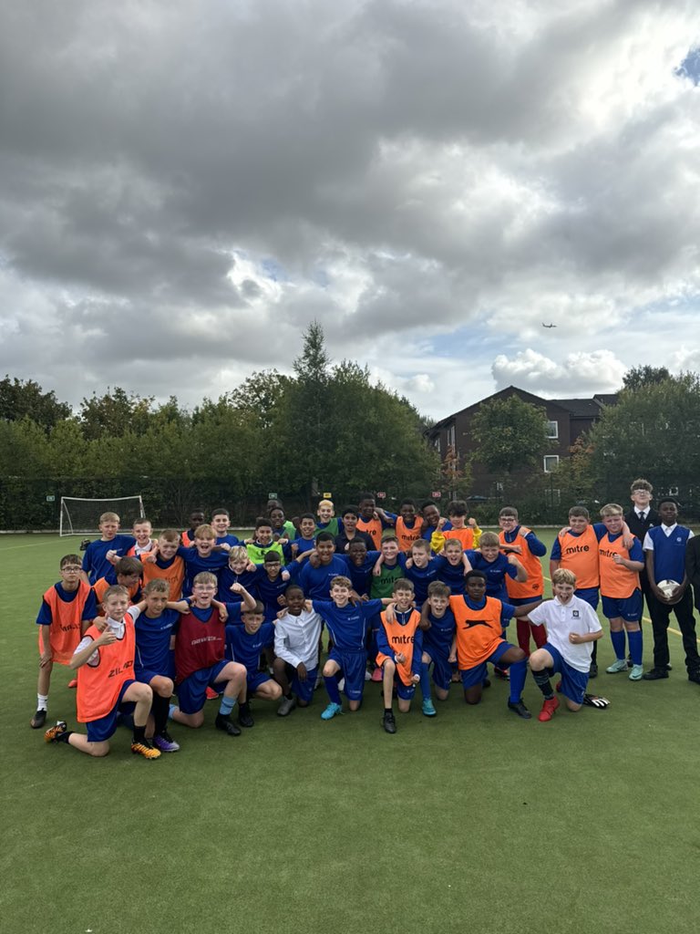 An absolutely amazing turn out for Year 7 Boys football trials last night⚽️well done to all that attended, and special thanks to the older year groups helping out🙏🏽 we look forward to seeing their amazing team work and dedication on the pitch👏🏽