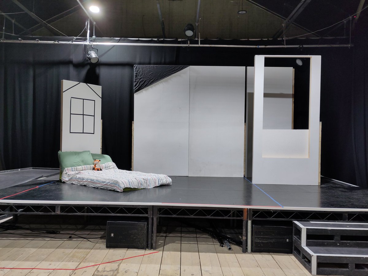 Laura ‘Sophie’ Helbig (@lshelbig) on Twitter photo Week two of our R&D has begun 😁
<a href="/mariakayum/">Maria Kayum</a>
<a href="/Montgomery_G_/">Georgie Montgomery</a>
<a href="/LucyLitchfield/">Lucy Litchfield</a>
@rgadsbydirector
Jesse Haughton-Shaw
Big thanks to <a href="/CADS_Sheff/">CADS</a> for letting us rehearse here 😊
#newwriting #playwright #bühne #autorin #theatre #theater #staringatawhitewall #whitewallshow Week two of our R&D has begun 😁
<a href="/mariakayum/">Maria Kayum</a>
<a href="/Montgomery_G_/">Georgie Montgomery</a>
<a href="/LucyLitchfield/">Lucy Litchfield</a>
@rgadsbydirector
Jesse Haughton-Shaw
Big thanks to <a href="/CADS_Sheff/">CADS</a> for letting us rehearse here 😊
#newwriting #playwright #bühne #autorin #theatre #theater #staringatawhitewall #whitewallshow