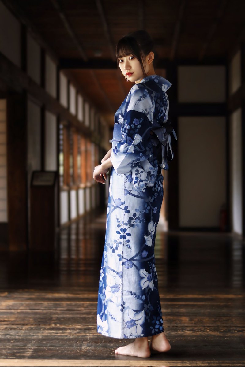 abeabeabe1002's tweet image. 初めてのリクエスト撮影　
model　篠崎かりんさん(@_karin_220 )　
#ファインダー越しのヒロイン