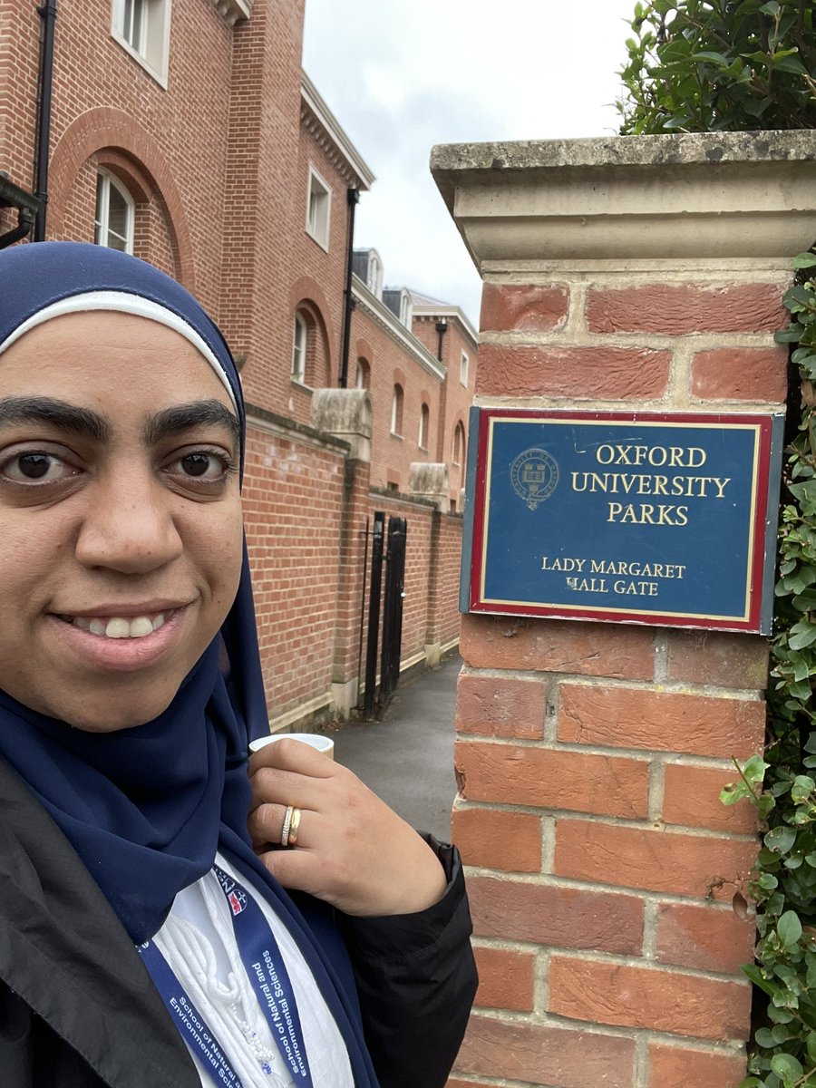 First day in Oxford attending the Early Career Plant Pathology #ECPP event arranged by <a href="/BS_PP/">British Society for Plant Pathology</a>  so excited to meet people passionate about plant health 🤗