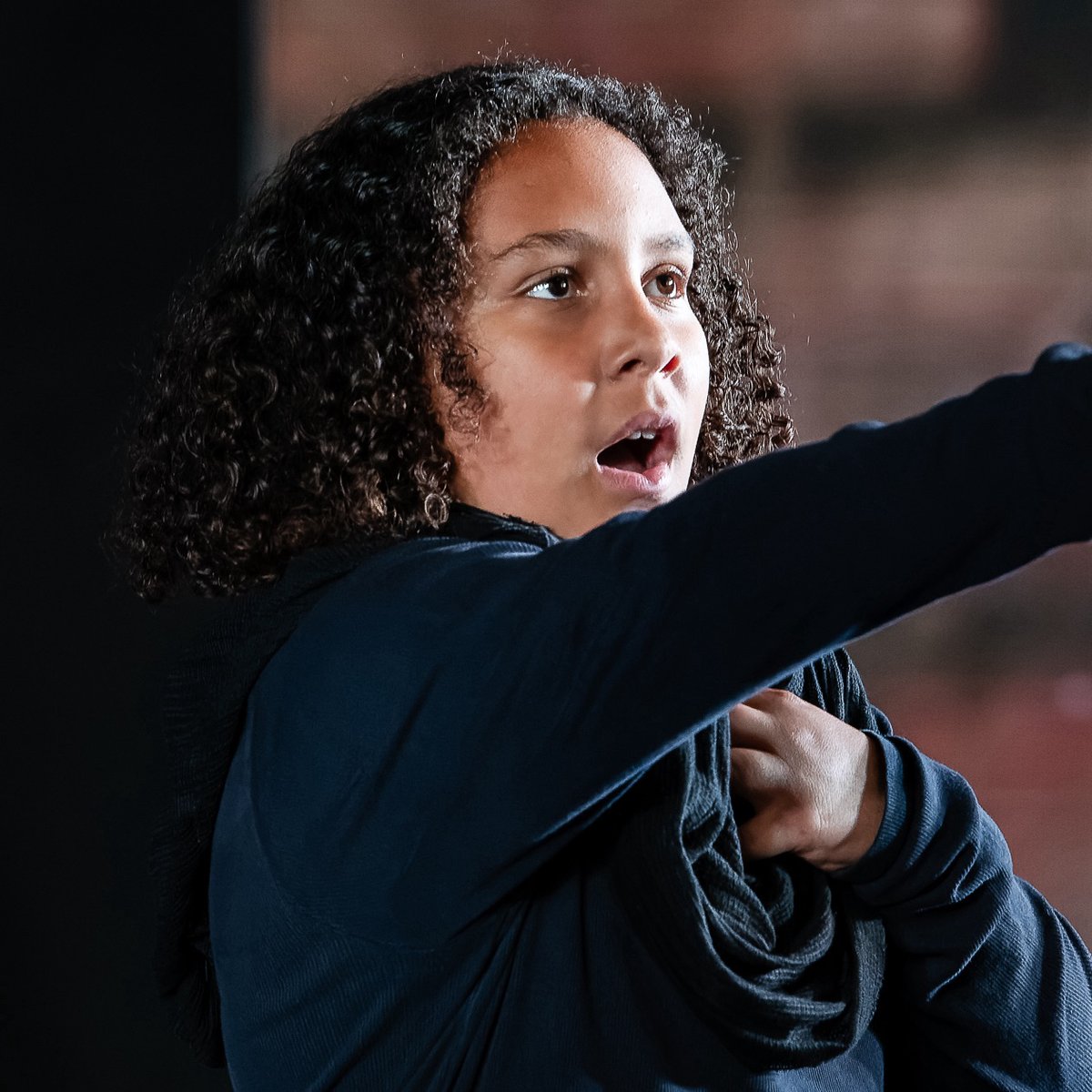Garsington Opera (@garsingtonopera) on Twitter photo Ahead of our <a href="/bbcproms/">BBC Proms</a> debut tonight with A Midsummer Night’s Dream, <a href="/thetimes/">The Times and The Sunday Times</a> spoke to Youth Company member, Olivia as part of their feature on choral singing.
“I want to have a career as an opera singer — or a footballer”
thetimes.com/culture/music/…
📸 Julian Guidera
#BBCProms Ahead of our <a href="/bbcproms/">BBC Proms</a> debut tonight with A Midsummer Night’s Dream, <a href="/thetimes/">The Times and The Sunday Times</a> spoke to Youth Company member, Olivia as part of their feature on choral singing.
“I want to have a career as an opera singer — or a footballer”
thetimes.com/culture/music/…
📸 Julian Guidera
#BBCProms