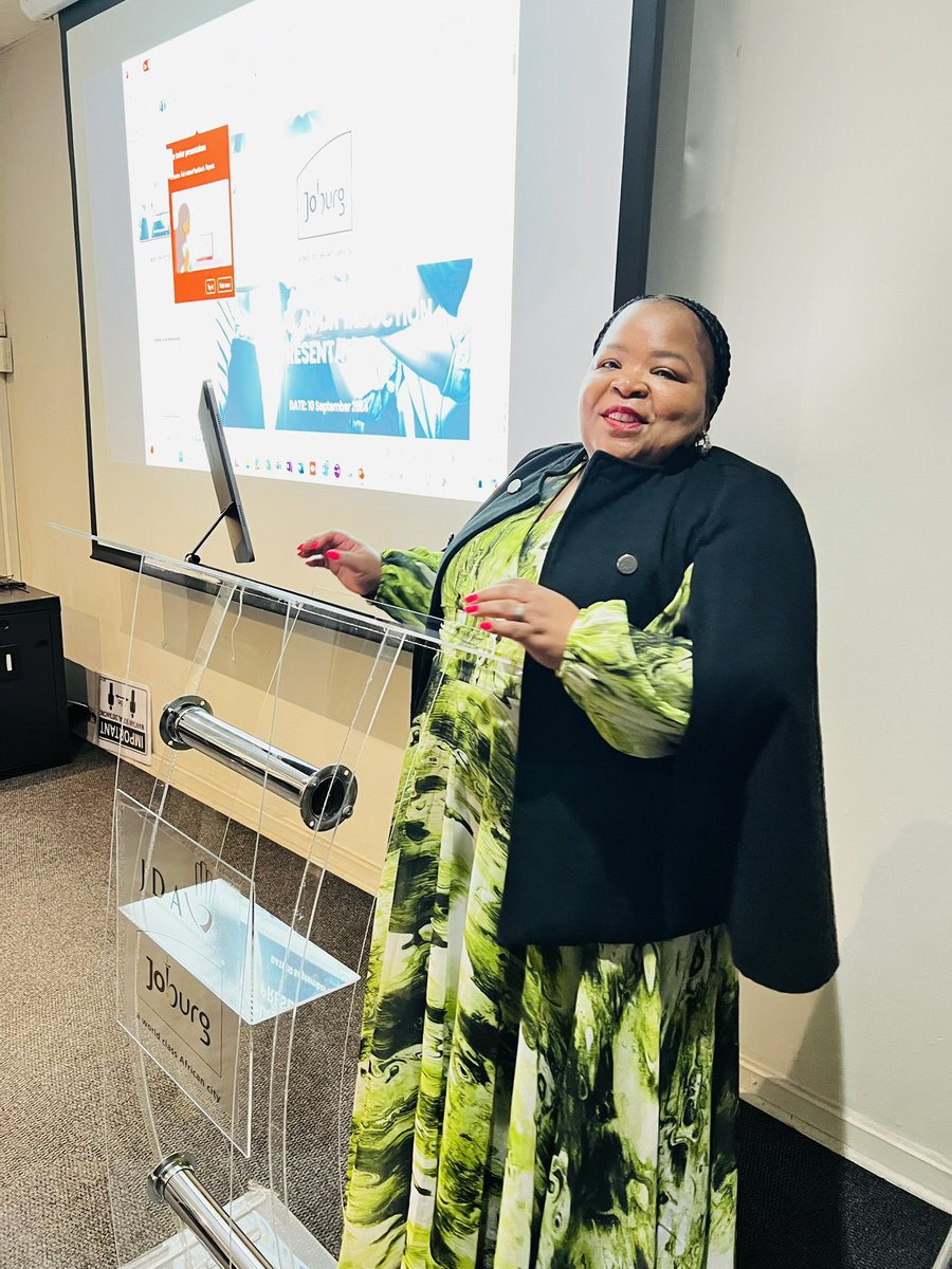 Eunice_Mgcina's tweet photo. Exciting morning at the @JDA_joburg offices! Joining JDA CEO @mathibe_i in welcoming new board chairperson Mr. Julius Maputla and fellow board members. Looking forward to driving progress for Joburg! #JDA #Leadership #JoburgDevelopment #UrbanGrowth #CityOfJoburg #CoJ #DevPlanJozi https://t.co/YGxPbxdw9o