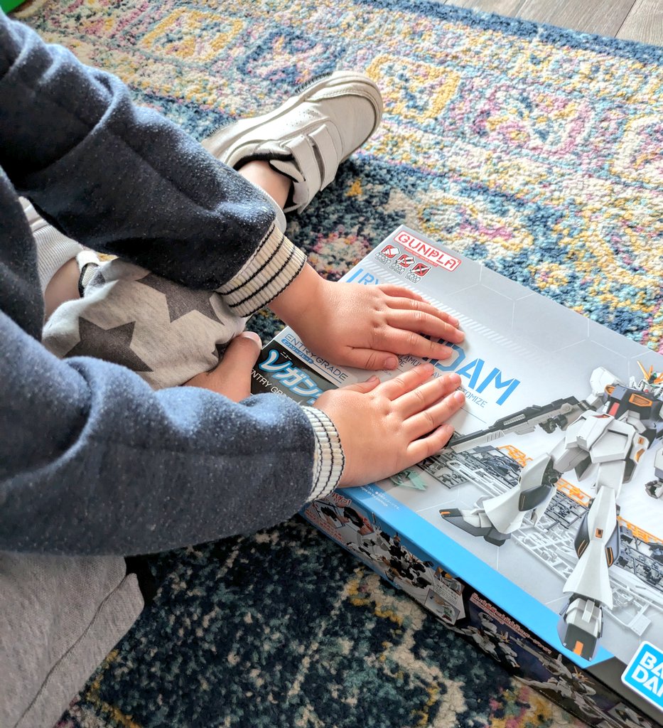 Chris ガンプラ tweet media