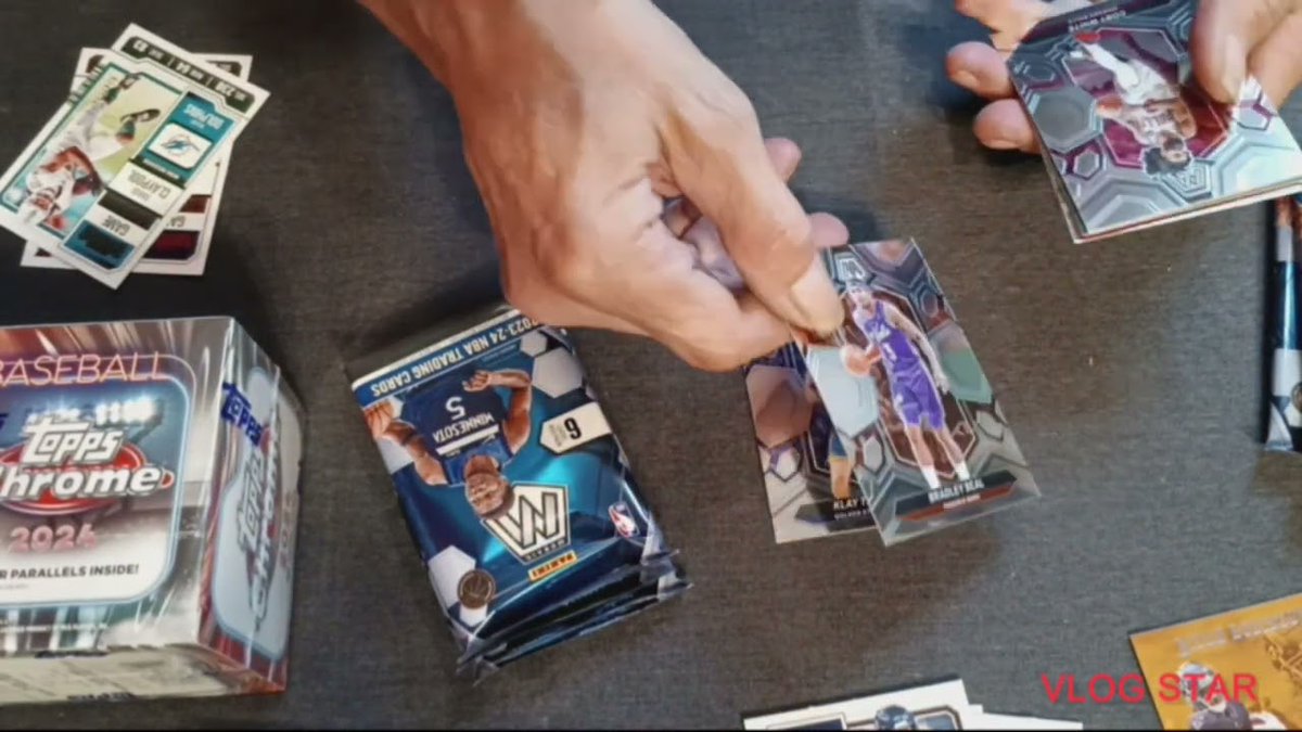 FoGOLF's tweet image. 24 topps Chrome Baseball, 23/24 Mosic Basketball  Blasters &amp;amp; 2 Pks of 2023 Contenders Football.
 
fogolf.com/792744/24-topp…
 
#AndrewWilsonGolf #PGAOfficialWorldGolfRanking #PGARanking