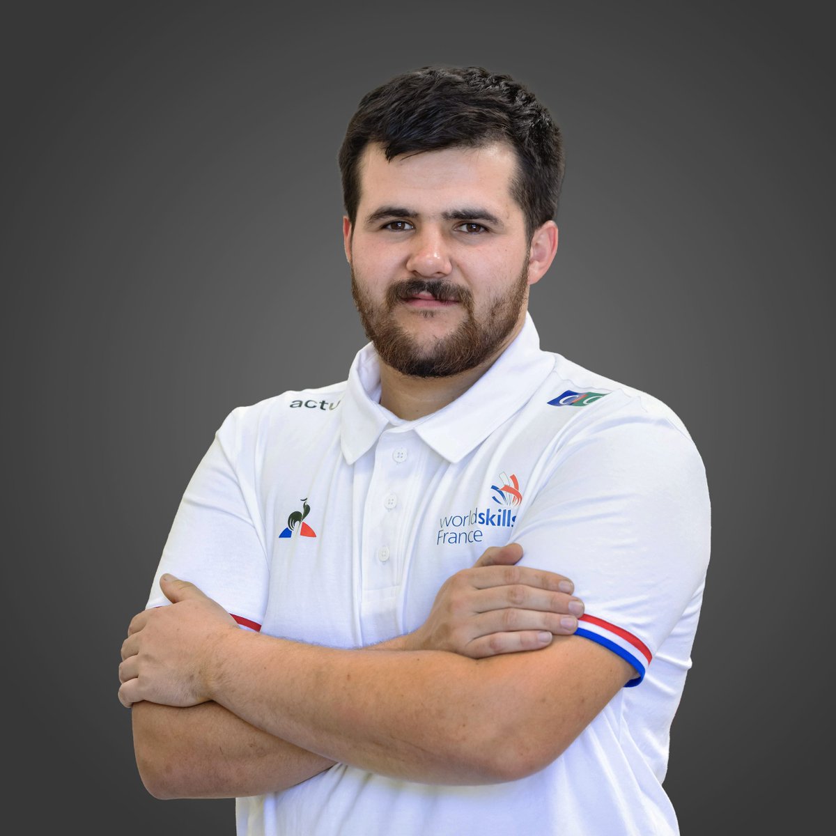 equipefrancebtp's tweet photo. [#WORLDSKILLS] �� Baptiste est un spécialiste en #métallerie, dont la précision et la créativité seront des atouts majeurs pour représenter la France aux 
@WorldSkills 2024. ⚙️

+ d'infos sur son métier ⤵️
https://t.co/qj5M2dsPfZ

#BTP @ffbatiment @SMABTP @FNTP_info @WorldSkillsFR