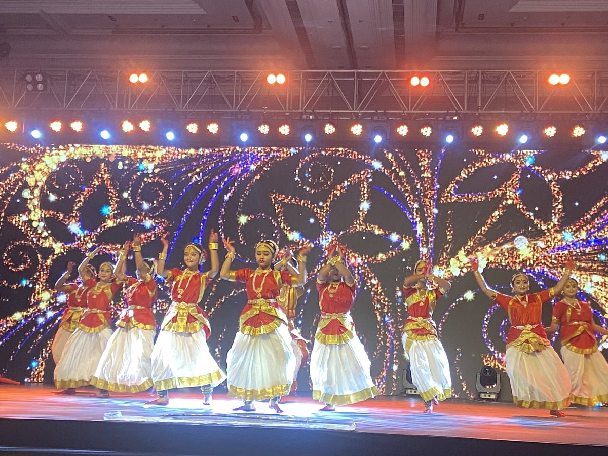 UKinKolkata's tweet photo. The @TimesNow School Ranking (East) event was interspersed with some scintillating cultural performances by students of various schools.
#GREATCreativity https://t.co/XYOkW3Oemp