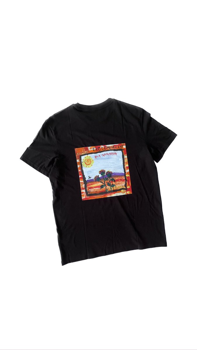 pxulaars's tweet photo. Recap camisetas negras #extremoduro 
-lista de encargos abierta
-más en mi Instagram @somuchmork https://t.co/5DWHhcZAqM