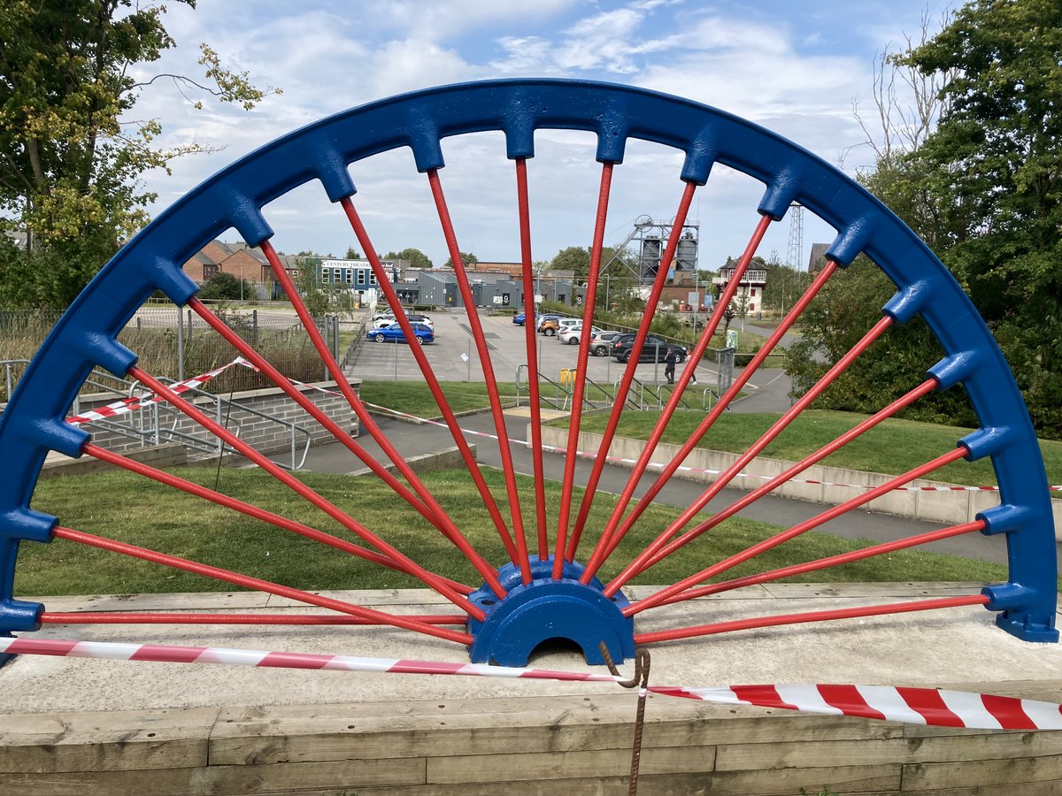 PS_EMidExecTeam tweet media