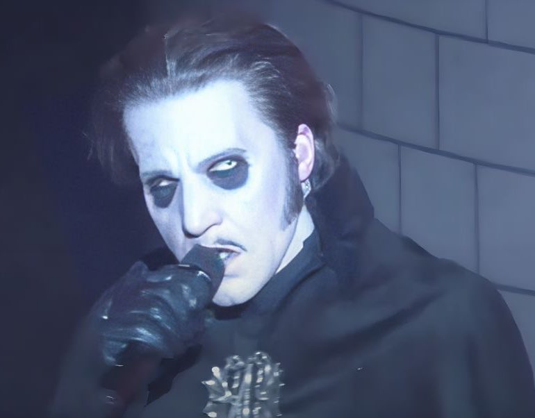 luciferscowgirl's tweet photo. He is THE man. Period. 

(I need to be put in a cage.) https://t.co/dIZYgUkxVF