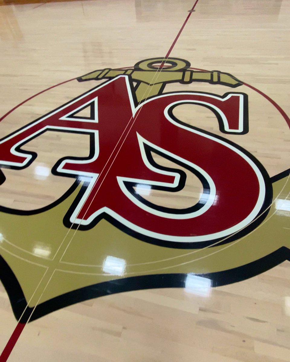 Over the weekend I was able to visit the Newport News Aprentice School! Incredible opportunity, great coaches, and an amazing culture. I am very thankful for you all having me!🙏🏾 <a href="/GoBuilderSports/">Apprentice Athletics</a> <a href="/CoachMJ_Gainey/">Michael Gainey Jr.</a> <a href="/ExpressionPg/">Expression Prep Academy PG</a>
