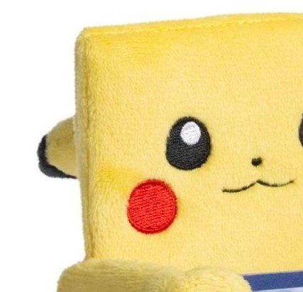 NicoPinecone's tweet photo. @pokejungle Can somebody elucidate me on this image? I think it's supposed to be folded but I don't see a fold 🤔 https://t.co/nok61WCiR3