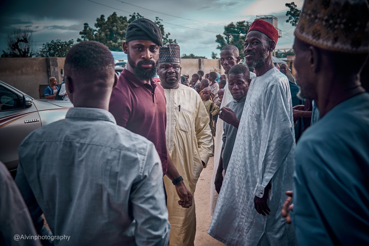 Tunde_OD's tweet image. Day 2. Borno state, Maiduguri.
Dialogue with the community leaders to explain the benefits of chess and education to their children.