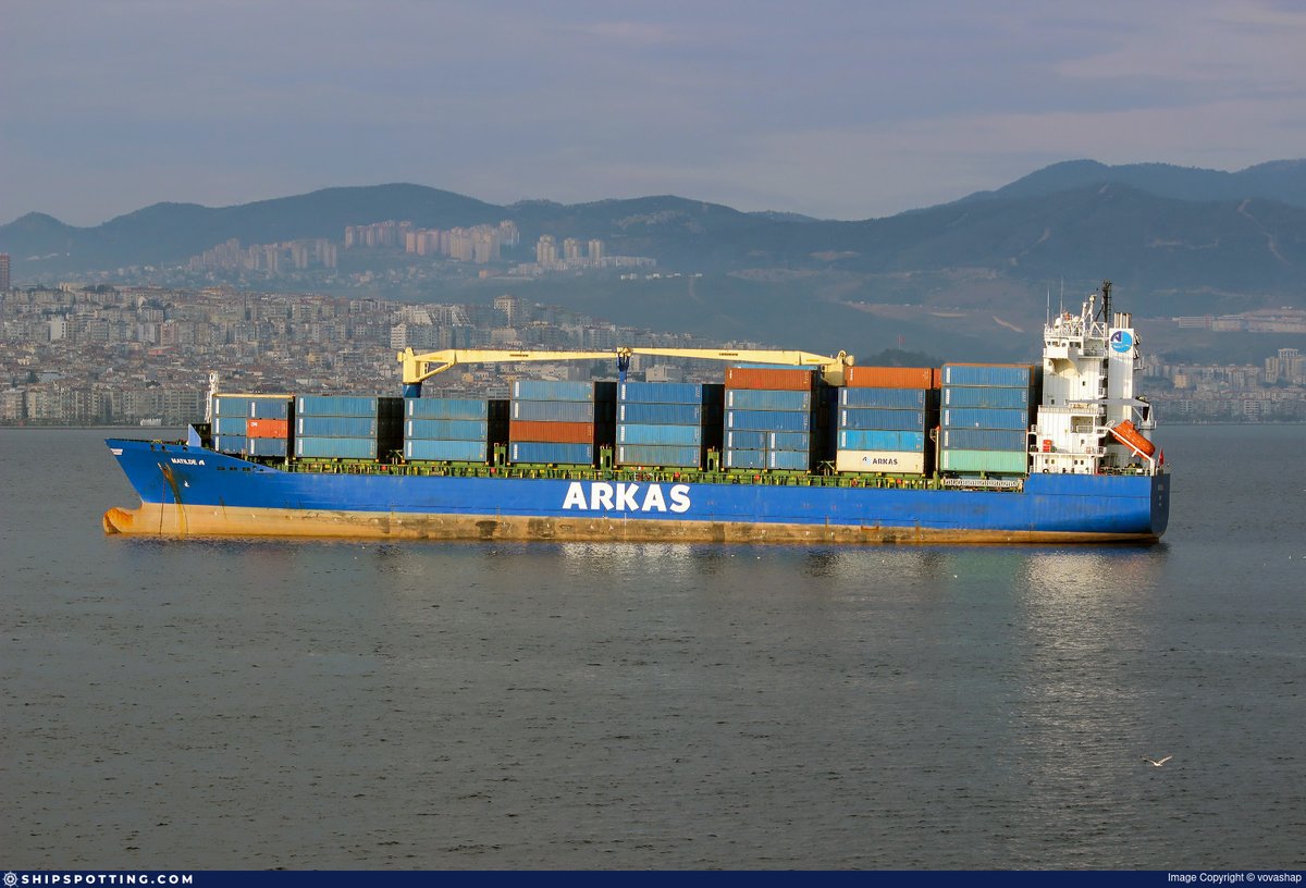 Springbok1973's tweet photo. #KALASHNIKOVLINES
La conexión Estambul desvela el tráfico "regular" de KONOS, viejos mercantes, como el #MYROSE🇨🇲#SPARTAIV🇷🇺 y ahora el #MATILDEA🇹🇷 haciendo #Sealift a 🇱🇾 para distintas facciones en la órbita 🇷🇺🇹🇷.
Turquía juega a 2 bandas, no me registres los barcos #IRINI https://t.co/aLo7uA71OX