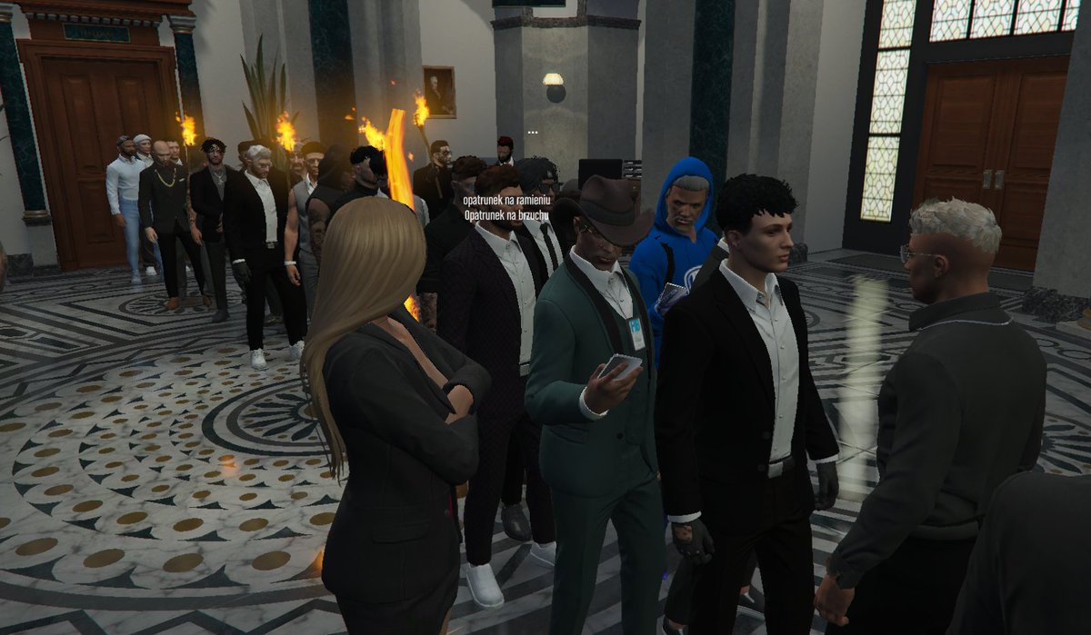 NovaStateWLOF's tweet photo. Gdy nadchodzi do rozprawy, całe miasto się zbiera, by zobaczyć jaki będzie wynik. Wspomnienia ze starego budynku DOJ. DC w BIO! 
#gtav #gtaonline #roleplay #gamer #gtafive #fivem #gtarp #twitch #streamers #kick #gtarpart #novastate #novastaterp #rp #fivemrp https://t.co/OzWxwtwSQF