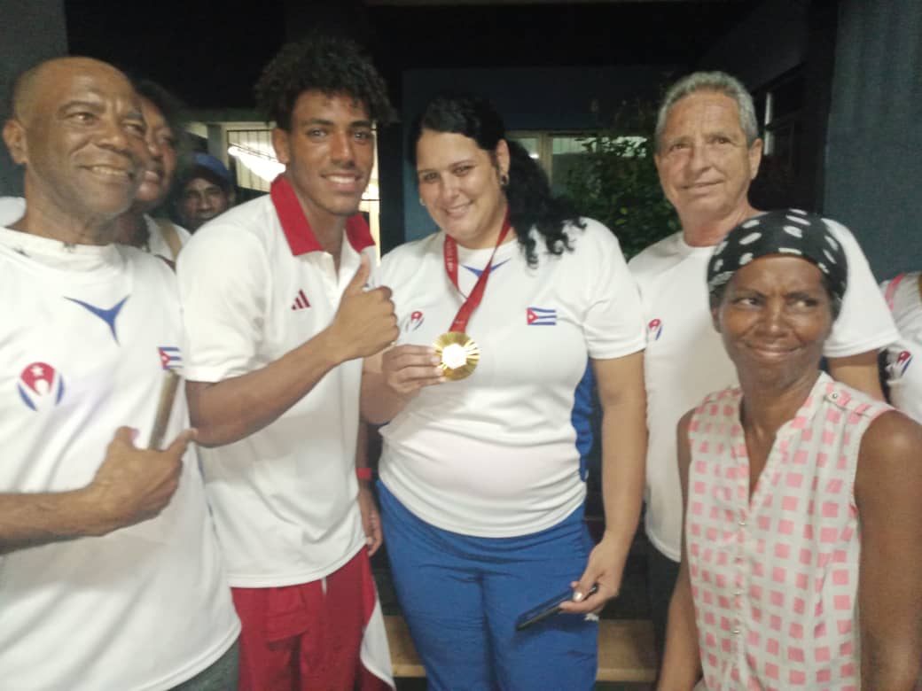 Yanet Hernández Pérez tweet media