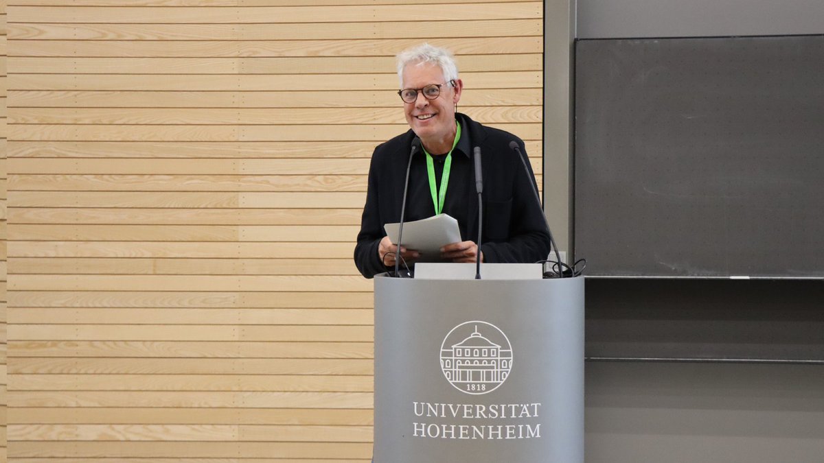 KomBioTa (@kombiota) on Twitter photo For Johannes Steidle (<a href="/UniHohenheim/">Uni Hohenheim</a>) the #DZG2024 in Stuttgart happens in a time of change. A deepened cooperation with the <a href="/SMNStuttgart/">Naturkundemuseum Stuttgart</a> through the Center for Biodiversity & Integrative Taxonomy (<a href="/KomBioTa/">KomBioTa</a>) enables a special focus on #Biodiversity research & #SpeciesKnowledge. For Johannes Steidle (<a href="/UniHohenheim/">Uni Hohenheim</a>) the #DZG2024 in Stuttgart happens in a time of change. A deepened cooperation with the <a href="/SMNStuttgart/">Naturkundemuseum Stuttgart</a> through the Center for Biodiversity & Integrative Taxonomy (<a href="/KomBioTa/">KomBioTa</a>) enables a special focus on #Biodiversity research & #SpeciesKnowledge.