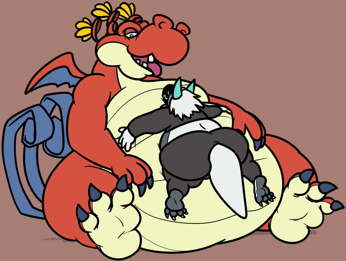 DomRexDrake's tweet photo. Me with my biggest and favorite dragon girl! There is very little art of Hooktail and it makes me wish there was more. AWESOME commission done by @Speck_Neck https://t.co/0aY72s6vCK