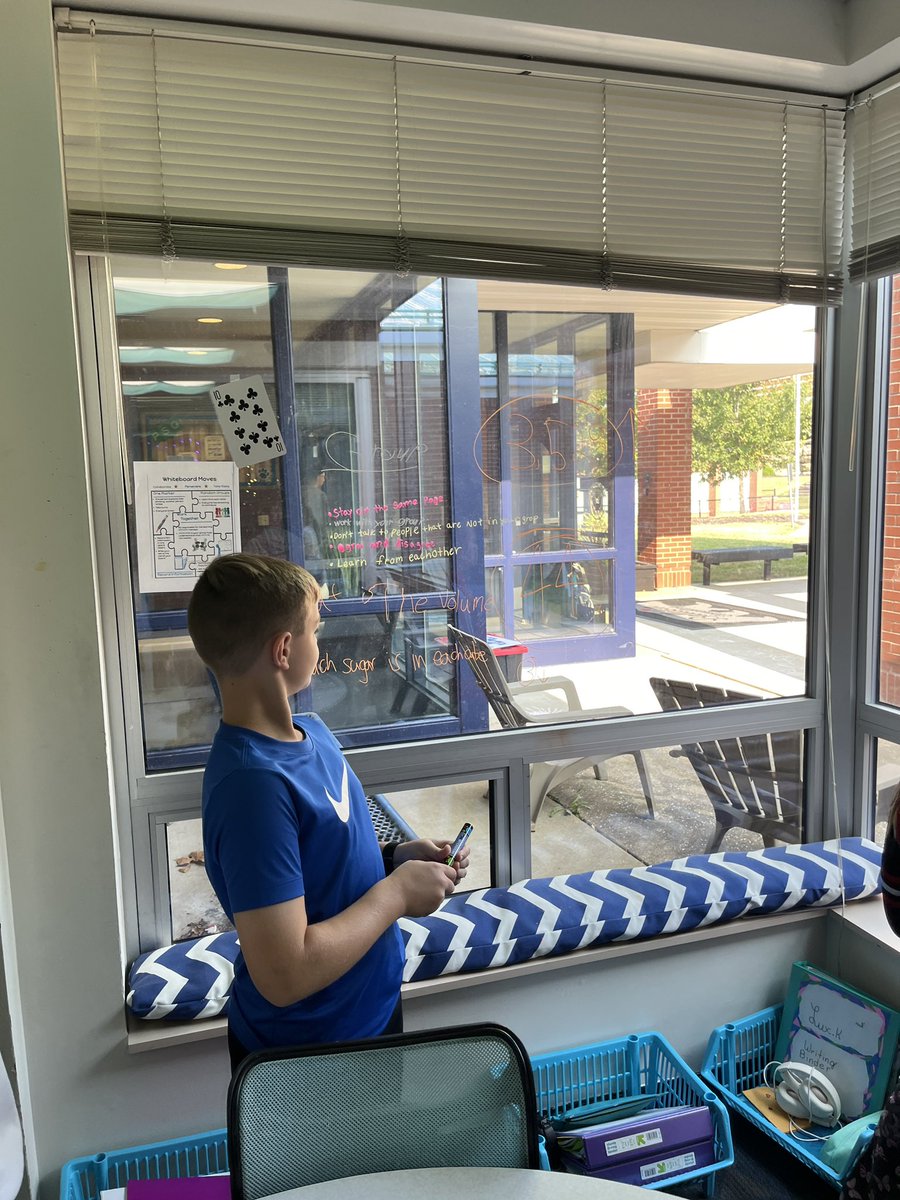 betz2ndgraders's tweet image. VNPS for packing sugar cubes Wonder Task. At the end the students asked “can we do another one?” I was able to quickly assess who knew how to find volume without teacher support!