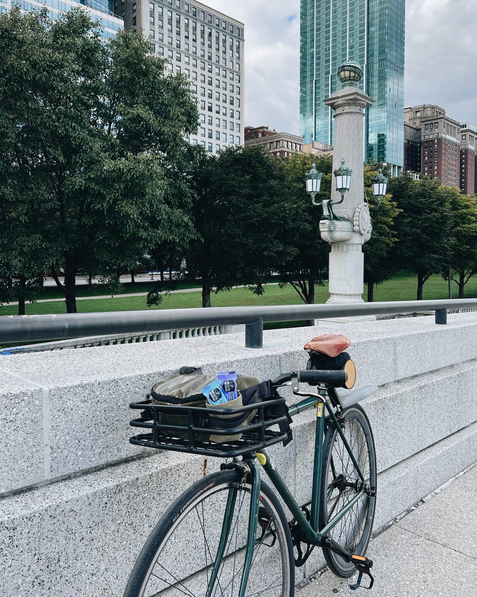 Pedals, pumpkin seed bars, and a picture-perfect fall morning