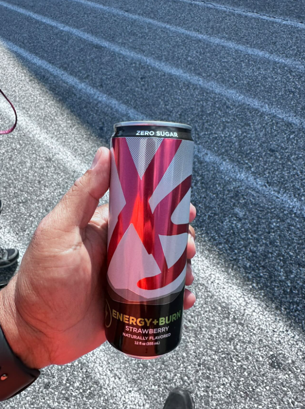 POV you enjoy your #PositiveEnergy on the go 🚶💨 What flavor of
