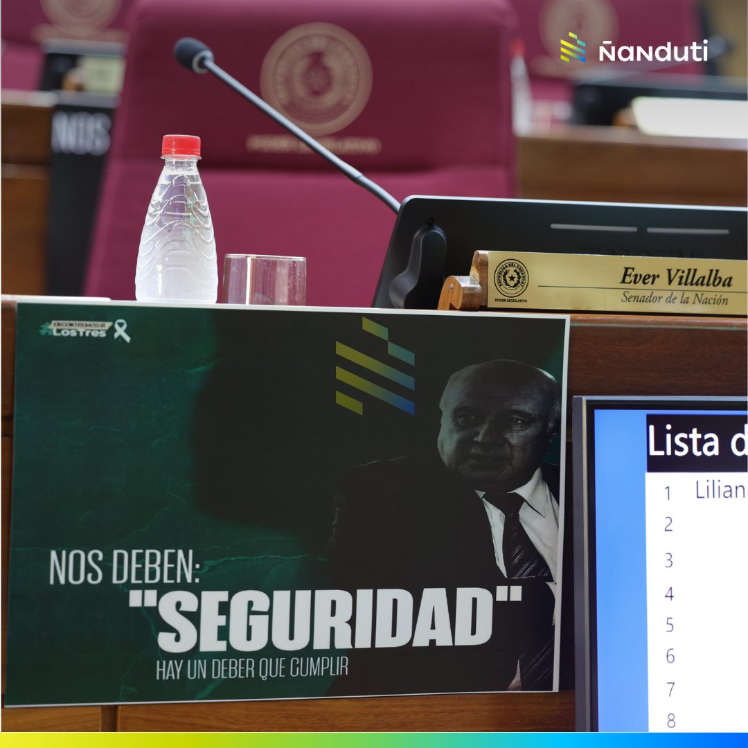 "Nos deben Libertad, Esperanza, Seguridad y Justicia"

Los curules de legisladores de la bancada A del PLRA  recuerdan un año más del secuestro de Óscar Denis,

vía <a href="/ElRolfi_Py/">𝑹𝒐𝒅𝒐𝒍𝒇𝒐 𝑮𝒐𝒏𝒛𝒂𝒍𝒆𝒛 𝑯 #𝟐𝟑</a> | #Ñanduti