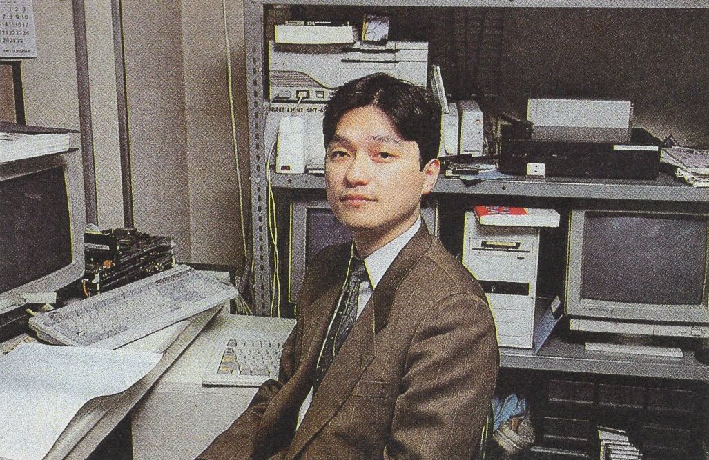 Takeshi Miyaji in a picture from 1993.
Programmer of Silpheed and founder of Game Arts. Passed way in 2011 😔 

On the right side we can see a legendary monitor, the Nec Multisync II , which can sync from 15khz to 38khz ( up to 800x600 )
<a href="/dorksince93/">Andy King 📺</a>