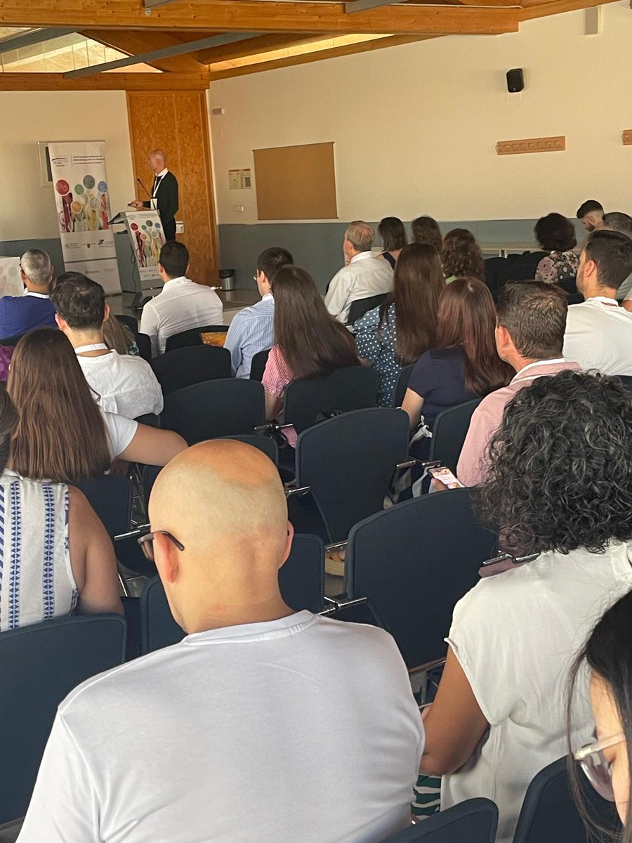 CTCAlimentacion's tweet photo. 📢 Responsables y técnicos del CTNC del departamento de Microbiología y Seguridad alimentaria se encuentran participando en el XXIII Congreso Nacional de Microbiología de los Alimentos de la SEM en el marco del proyecto #ET1APLAUSO
#CongresoSEM #InnovaciónAlimentaria https://t.co/3LmGn34k0w