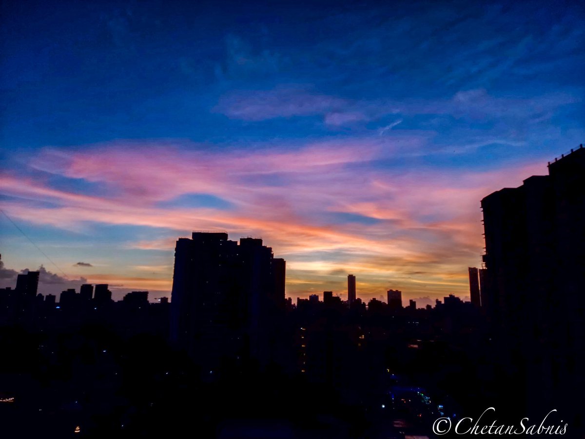 chetansabnis's tweet photo. Evening skies
Yesterday Today
#EveningSkies #mumbai #colourriot https://t.co/R2t6UL3xb2