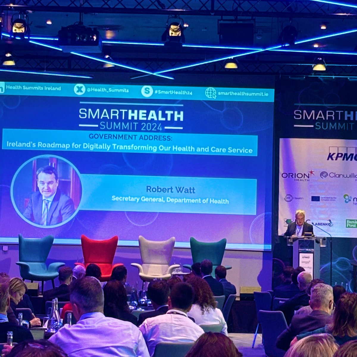 MariedoyleSF's tweet photo. Robert Watt, Secretary General @roinnslainte on the latest innovations to transform health & care services Ireland. #smarthealth24 #smarthealthsummit https://t.co/1afrgYQphe
