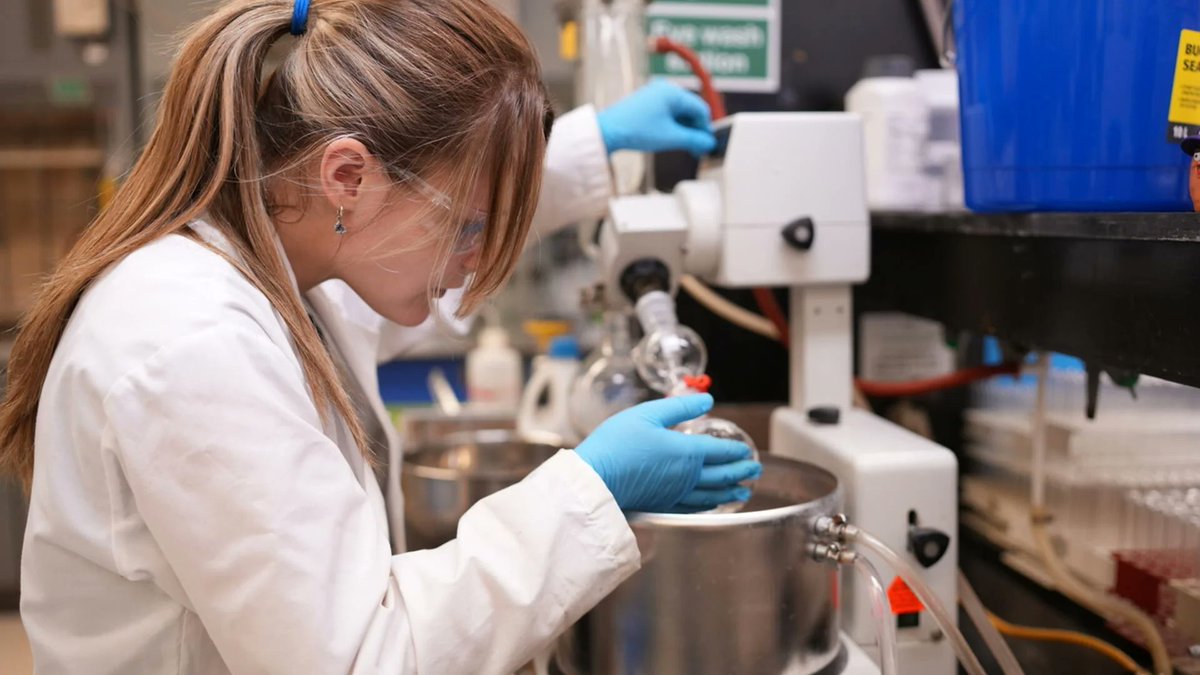 University of Waterloo (@uwaterloo) on Twitter photo This summer, <a href="/WaterlooSci/">Waterloo Science</a> allocated more than $260K in new funding to help undergraduate students participate in cutting-edge research on campus.
More: bit.ly/4efnVoG | #UWaterlooNews 🧪 This summer, <a href="/WaterlooSci/">Waterloo Science</a> allocated more than $260K in new funding to help undergraduate students participate in cutting-edge research on campus.
More: bit.ly/4efnVoG | #UWaterlooNews 🧪
