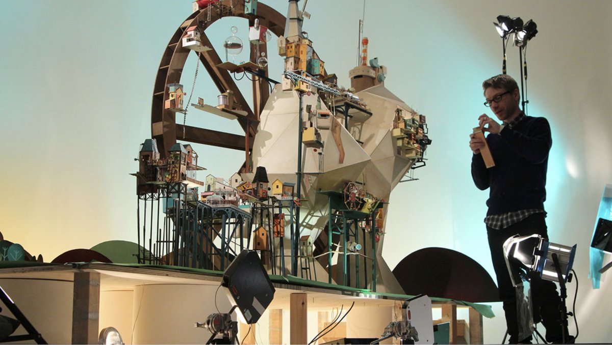 Excited to tell you I'll be talking at the BFI at the end of this month about Lumino City and stop motion games: whatson.bfi.org.uk/Online/default…